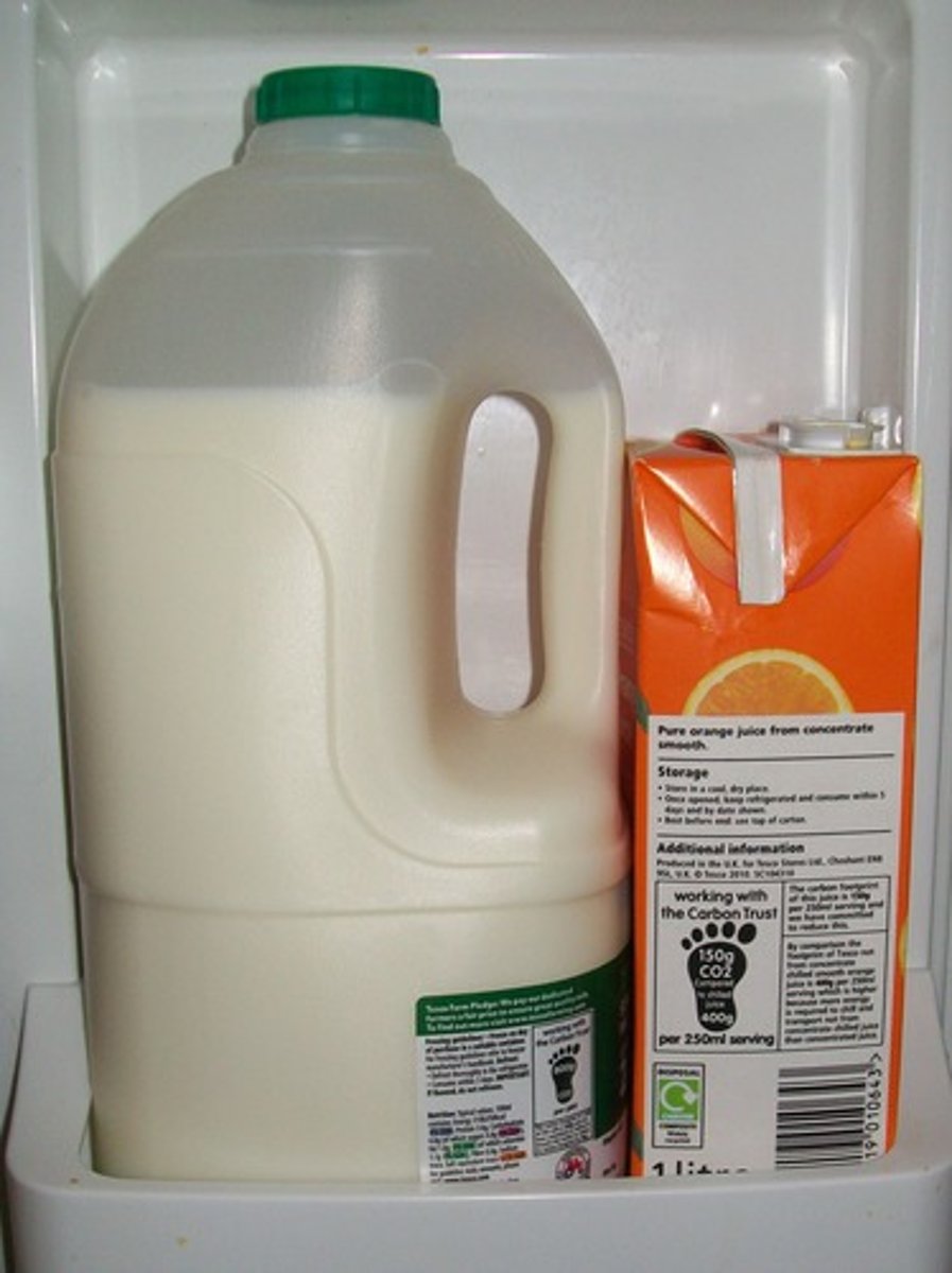 <p>напів знежирене молоко</p>