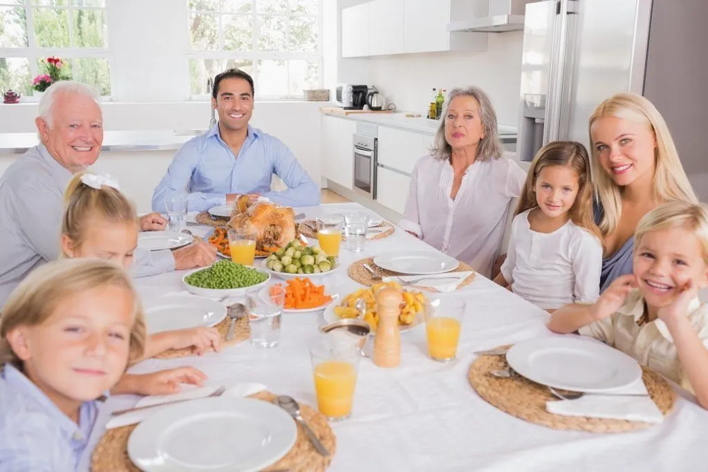 <p>A <strong>group of people living together</strong> in one home or dwelling.</p><p></p>