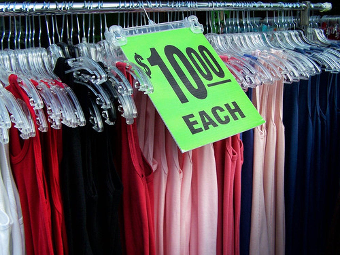 <p>offer</p>