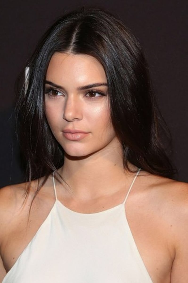 <p>- shorter</p><p>- younger</p><p>- very attractive</p><p>- healthy</p>