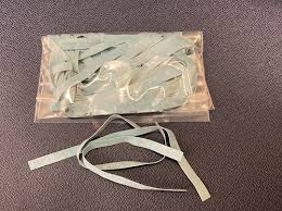 <p><span>&nbsp;Elastic band used to hold grafts in place until they heal.</span></p>