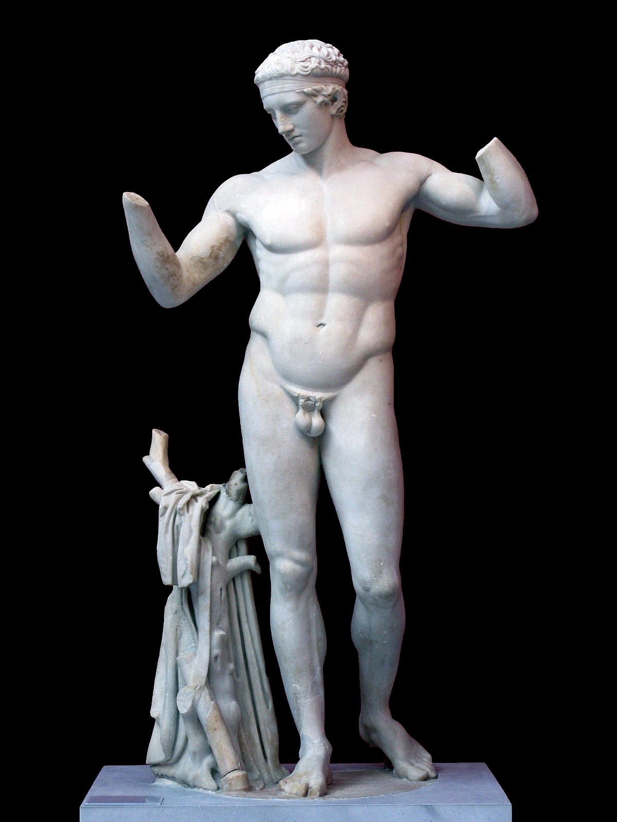 <p>What is the name of this statue?</p>