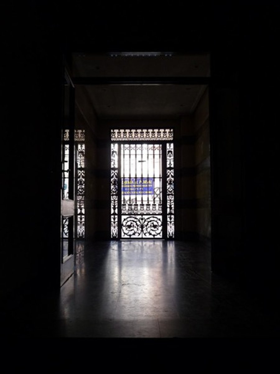 <p>dimly lit</p>