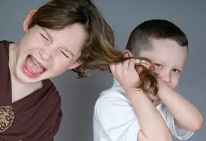 <p>[adj.] to cause trouble, to upset matters</p>