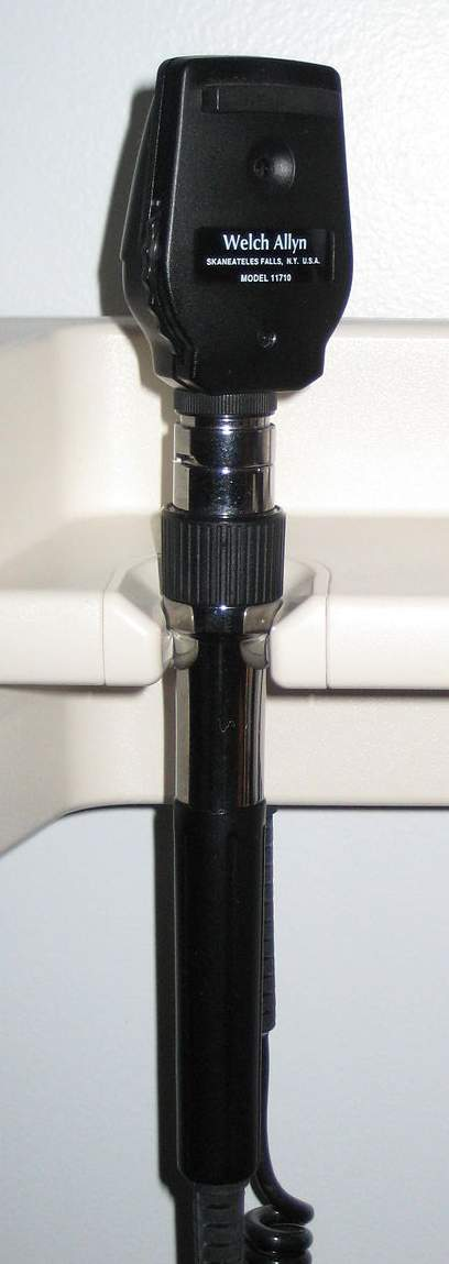 <p>What are <strong>ophthalmoscopes? What do they do?</strong></p>