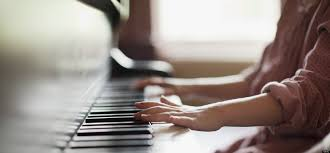<p>She ____ improved her piano skills by practicing every day for an hour.</p><p class="style_collocation__trans__nAf6q"><em>Cô ấy cải thiện kỹ năng đánh đàn piano một cách ổn định bằng cách luyện tập mỗi ngày trong một giờ.</em></p>
