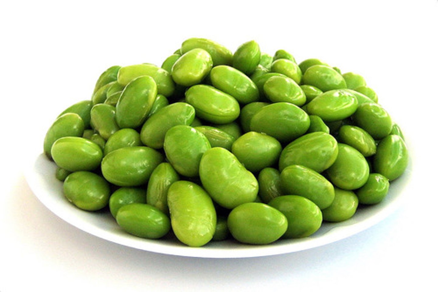 <p>Young soybeans, usually steamed and served as a snack. (đậu nành non)</p>