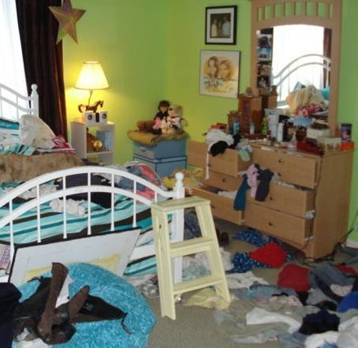 <p>(n.) Disorder, confusion. (v.) To throw into disorder.</p><p>(SYN: disorganization, dishevel, mess up)</p><p>(ANT: organization, order, tidiness)</p>