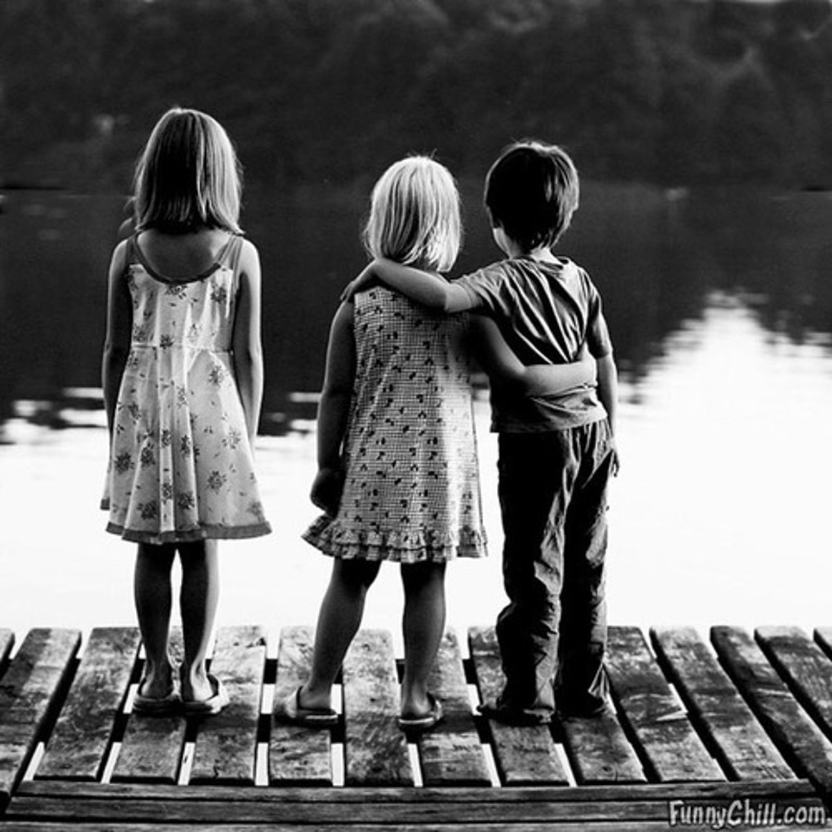 <p>to feel unnecessary or excluded; the fifth wheel; the chopped liver</p>