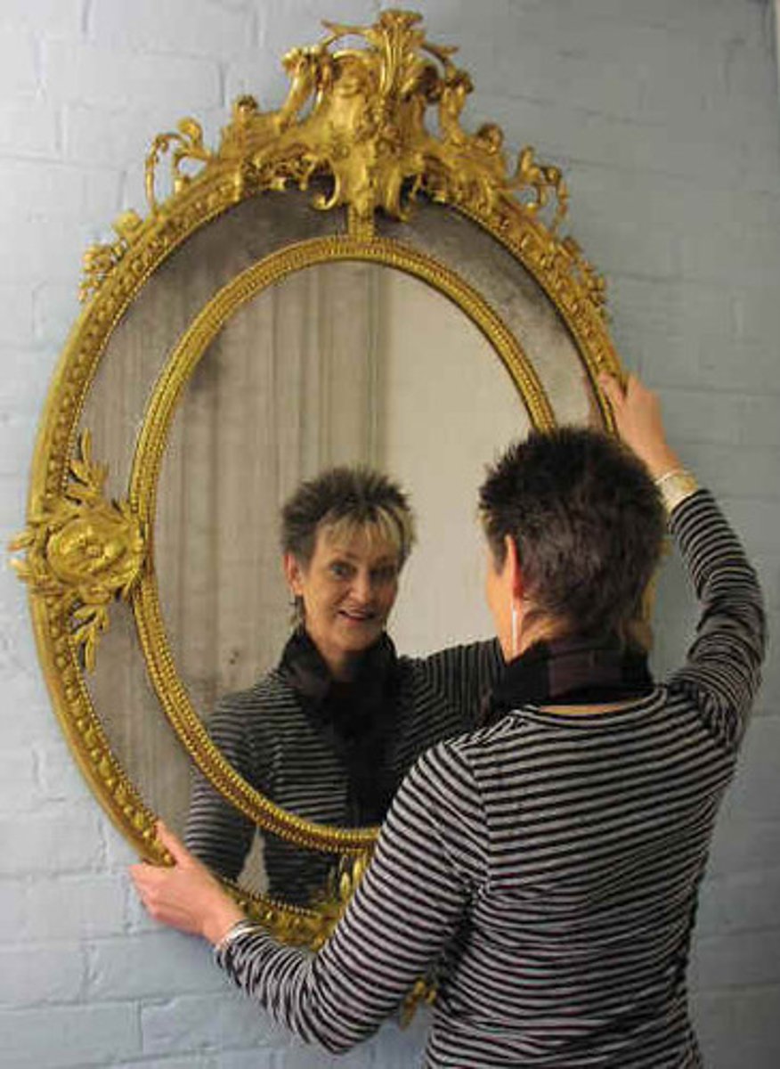 <p>a mirror</p>