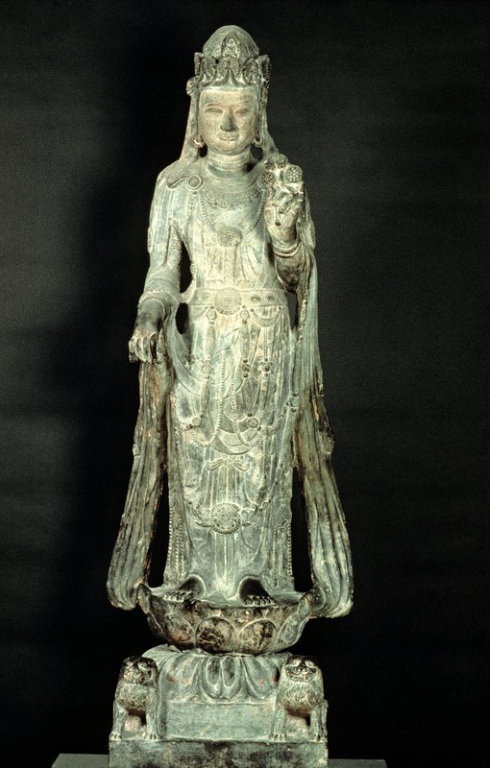<p><span><span>Guanyin standing, abhaya mudra pose</span></span></p>