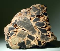 <p>Breccia (S)</p>