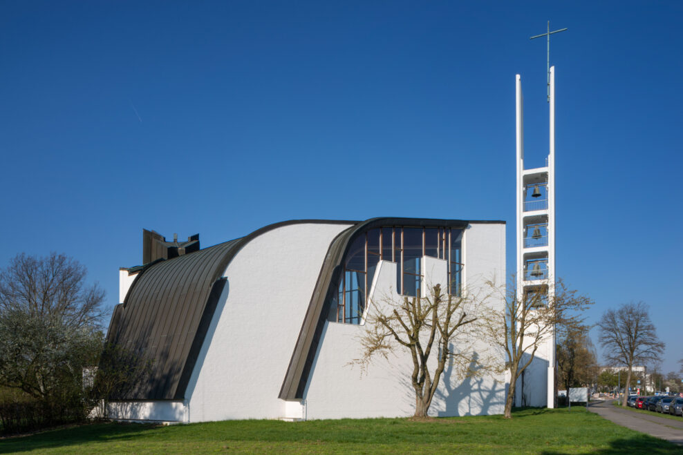 <p>Architect: Alvar Aalto</p>