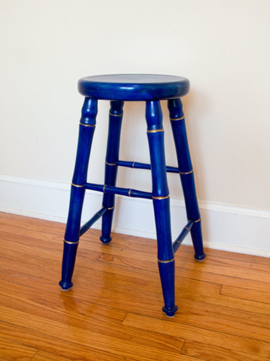 <p>Табурет / Барний стілець</p><p>A seat without a back or arms.</p><p>He perched on a high bar ______ and ordered a drink.</p><p>Can you grab that wooden ______ from the corner for me?</p><p>The kitchen island was surrounded by three modern-looking ______.</p>