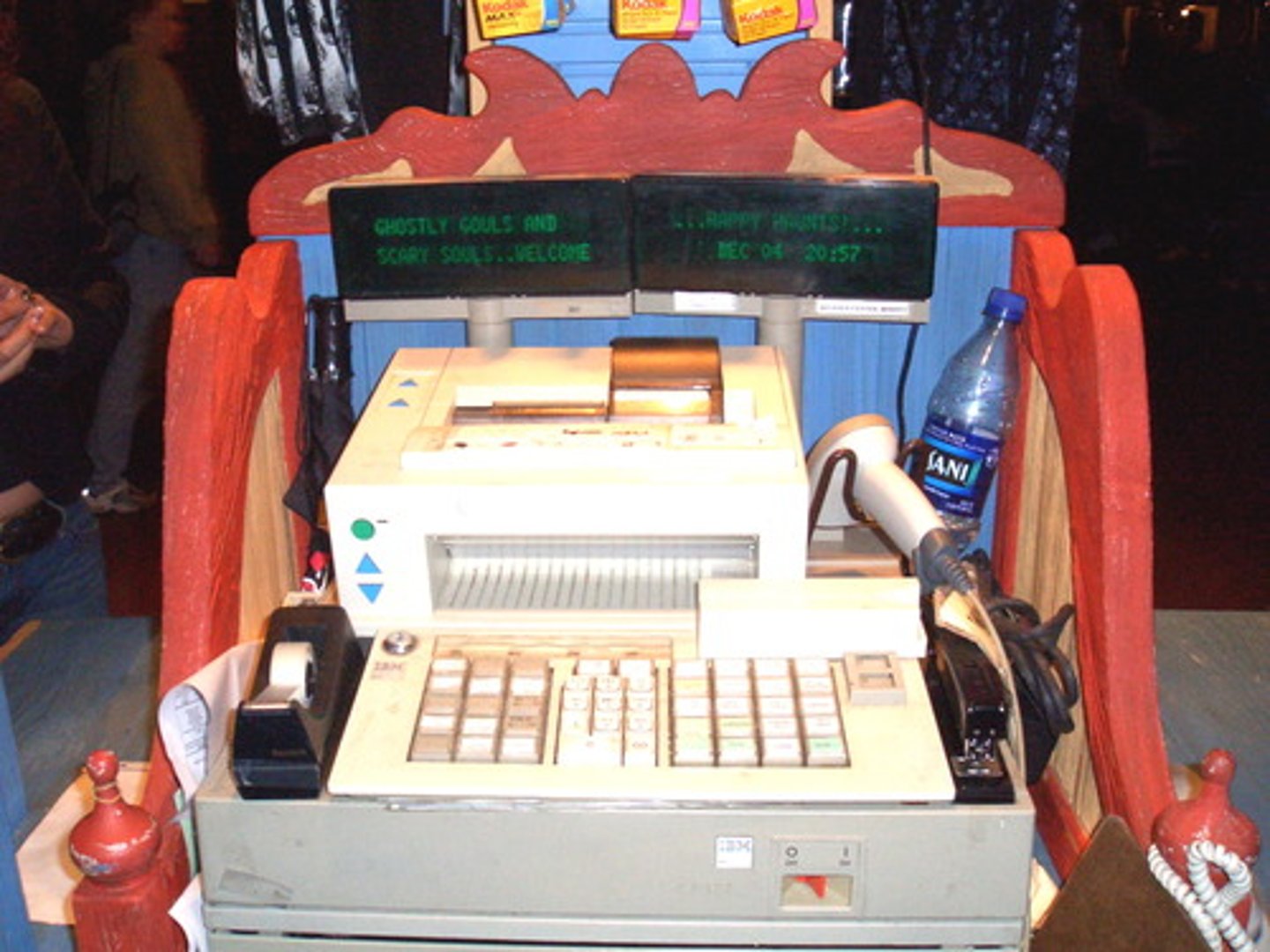 <p>cash register</p>
