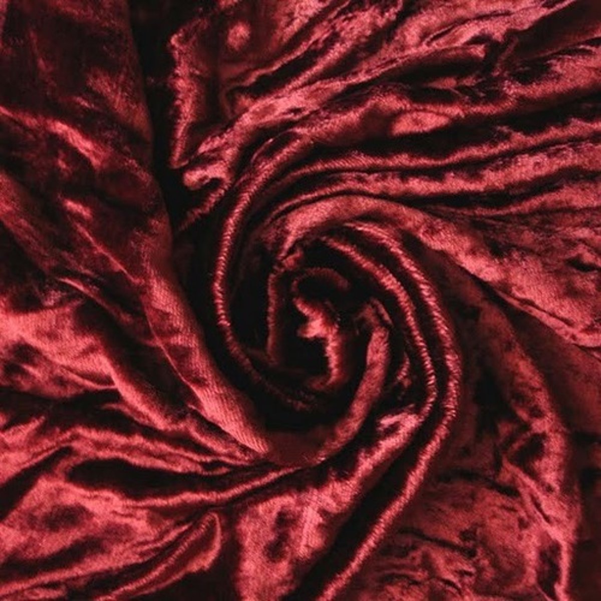 <p>heavy fabric that resembles velvet</p>