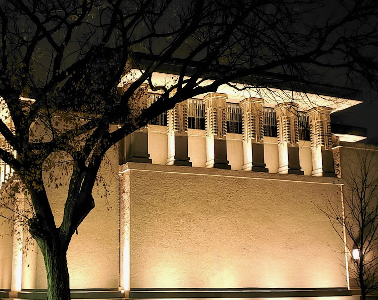 <p><span><span>Solid concrete exterior, central interior space</span></span></p>