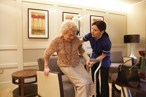 A facility that bridges the gap between living independently and living in a healthcare facility such as a nursing home