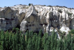 <p>void as form, depends on the soft stone, physiognomy: what shape benefits body? (sleeping niches)</p>