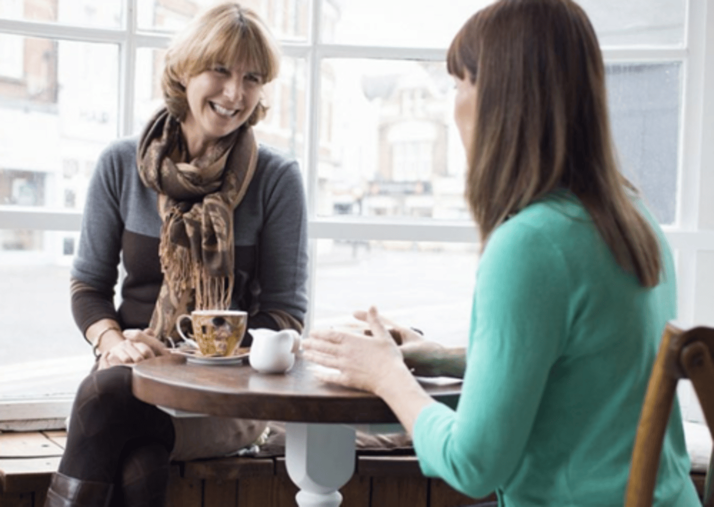 <p>to meet up</p>