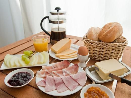 <p><span data-name="croissant" data-type="emoji">🥐</span> <strong>Word:</strong> <em>das Frühstück</em> means “the breakfast,” the first meal of the day.<br><span data-name="high_volume" data-type="emoji">🔊</span> <strong>Pronunciation:</strong> <em>[FROY-shtook]</em> — <em>Früh</em> like “Froy” (rhymes with “boy”), <em>Stück</em> like “shtook.”<br><span data-name="brain" data-type="emoji">🧠</span> <strong>Memory Trick:</strong> Literally “early piece” (<em>Früh = early</em>, <em>Stück = piece</em>), so breakfast is your early piece of food.<br><span data-name="receipt" data-type="emoji">🧾</span> <strong>In context:</strong> <em>„Nach dem Frühstück trinkt er Kaffee.“</em> (“After breakfast, he drinks coffee.”)<br></p>