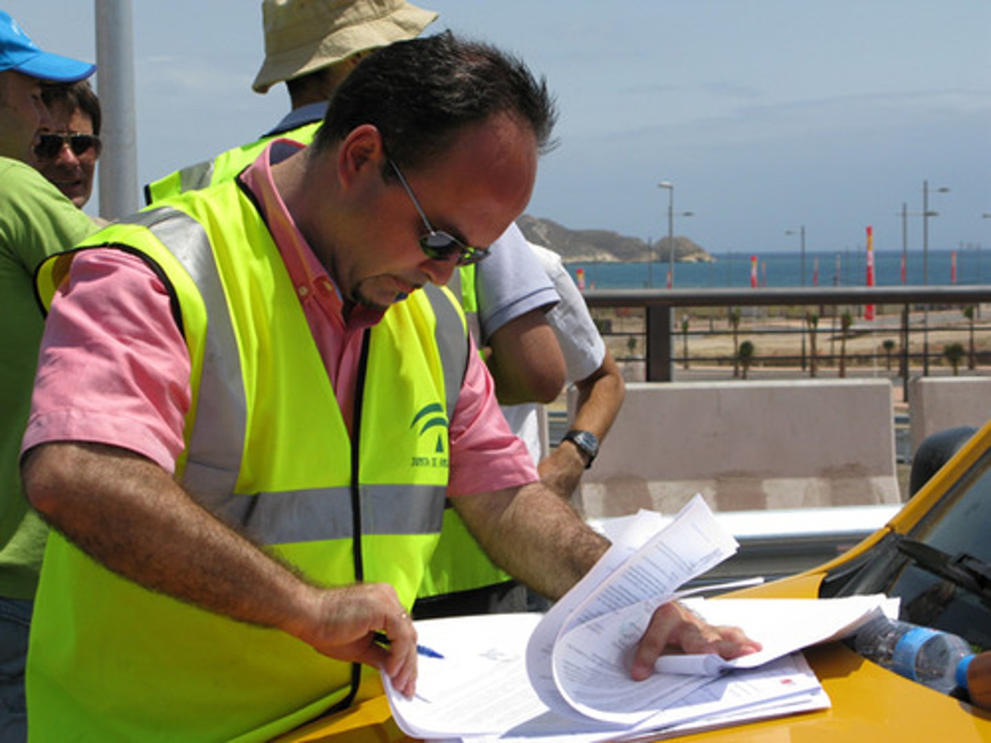 <p>the contractor</p>
