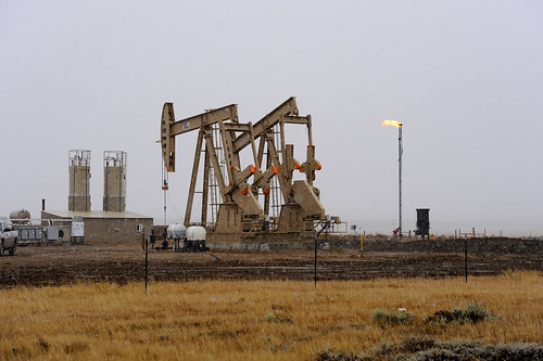 l'usine où le pétrole est traité pour être utilisable
