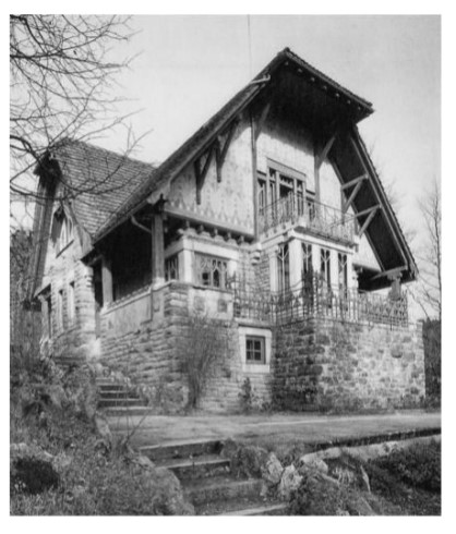 influenced by the Arts and Crafts 
movement and Art Nouveau – with his friends, they 
design and build a cabin the mountains – Villa Falet: 
rusticated stone, plaster, and wood – appears the 
antithesis of Modernism.
 Never had a formal architecture education. 
 1916: moves to France