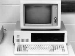 <p><strong>Identify the generation of computer</strong></p>