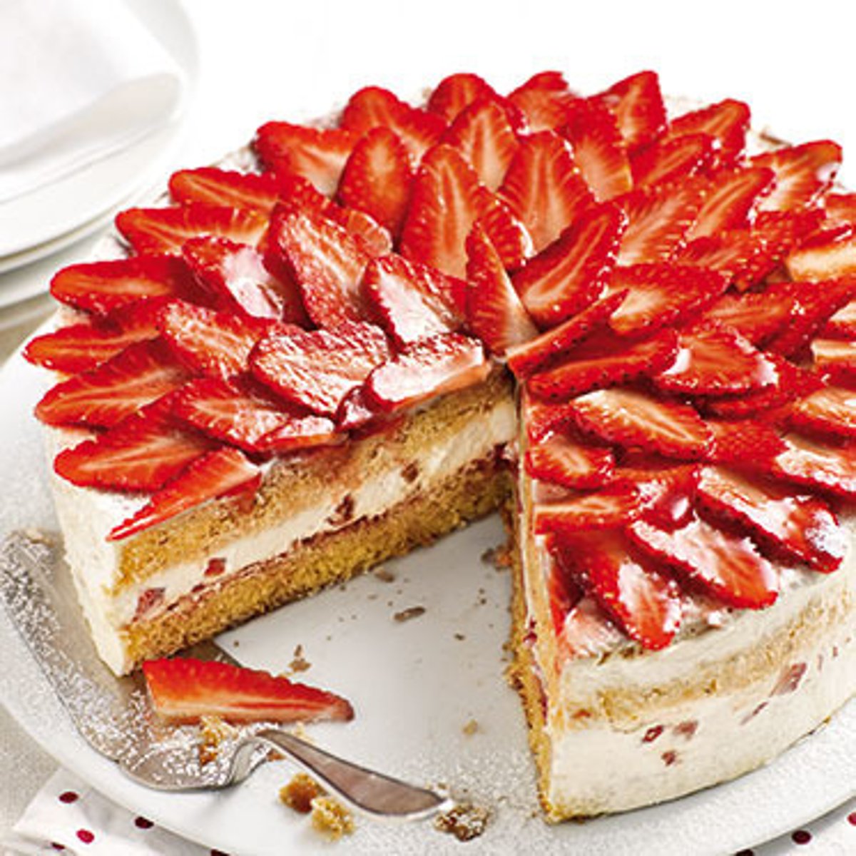 <p>ein süßer Nachtisch. Man isst ihn zum Kaffee</p>