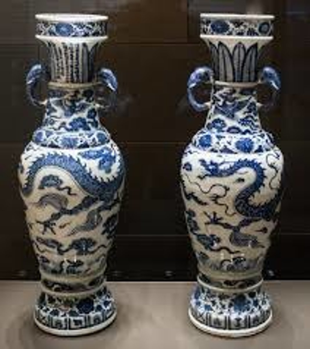 <p>The David Vases</p>