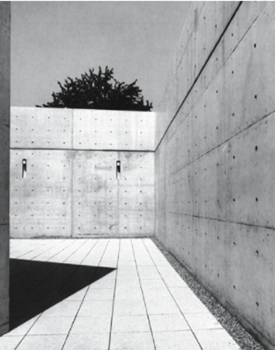 <p>BETON</p><p>- ter plaatse gestort beton</p><p>- voor de lamp in de muur -> op voorrand blok hout in muur steken</p><p>- voegen patroon id maat v Japanse matten (cultuur in bekisting aangebracht)</p>