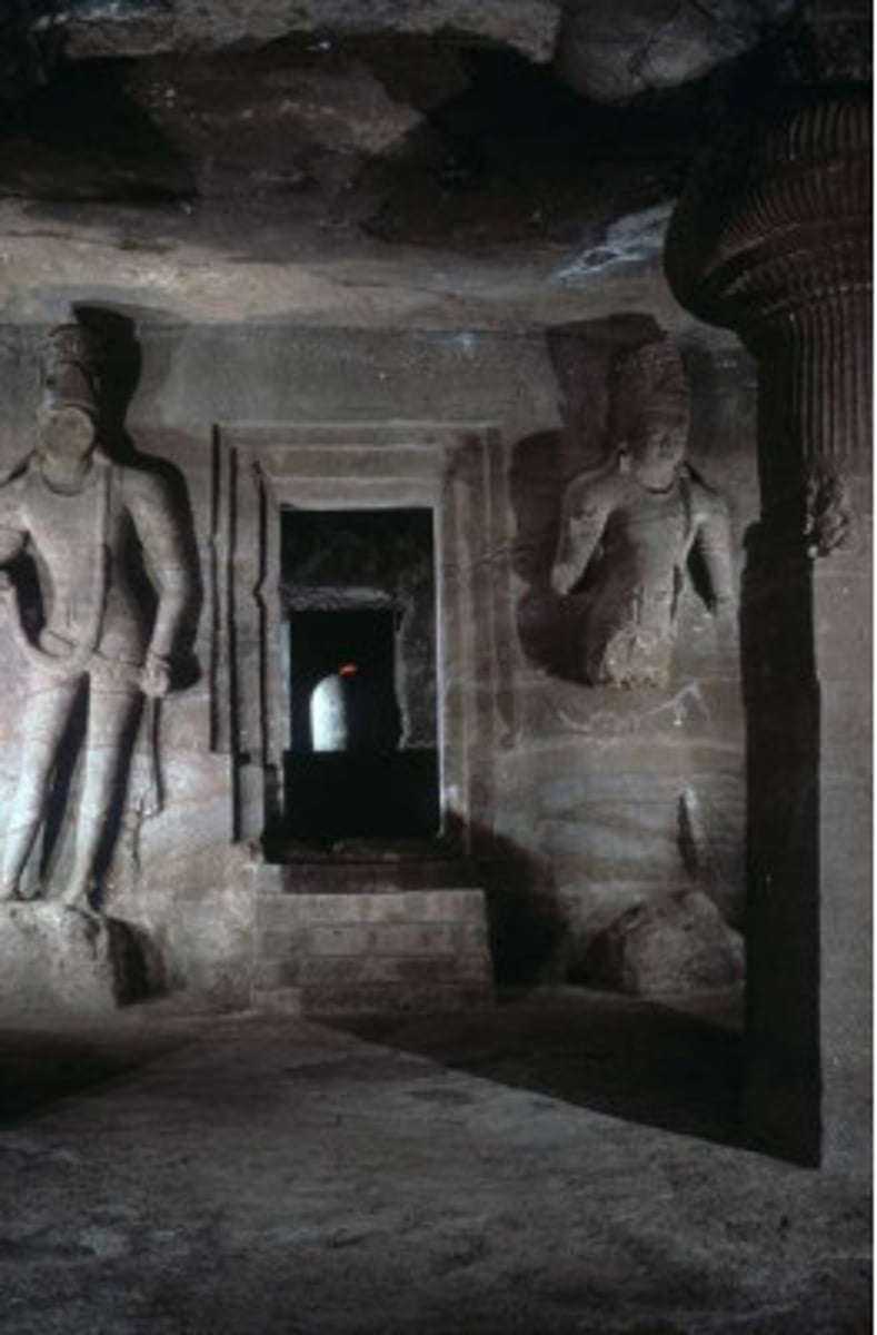 <p>a "womb chamber," the inner room in a Hindu temple that houses the god's image</p>