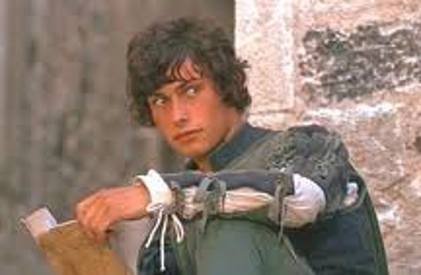 <p>This character thinks his friend should find someone else, and get over Rosaline. Foil to Tybalt. Cousin to Romeo.</p>