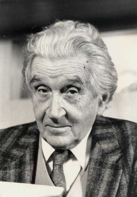 <p>Мартине</p>