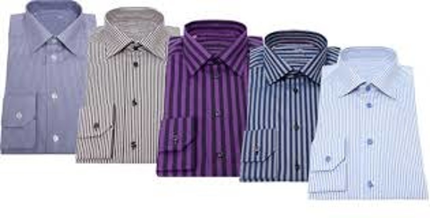<p>aquellas camisas</p><p>2 multiple choice options</p>