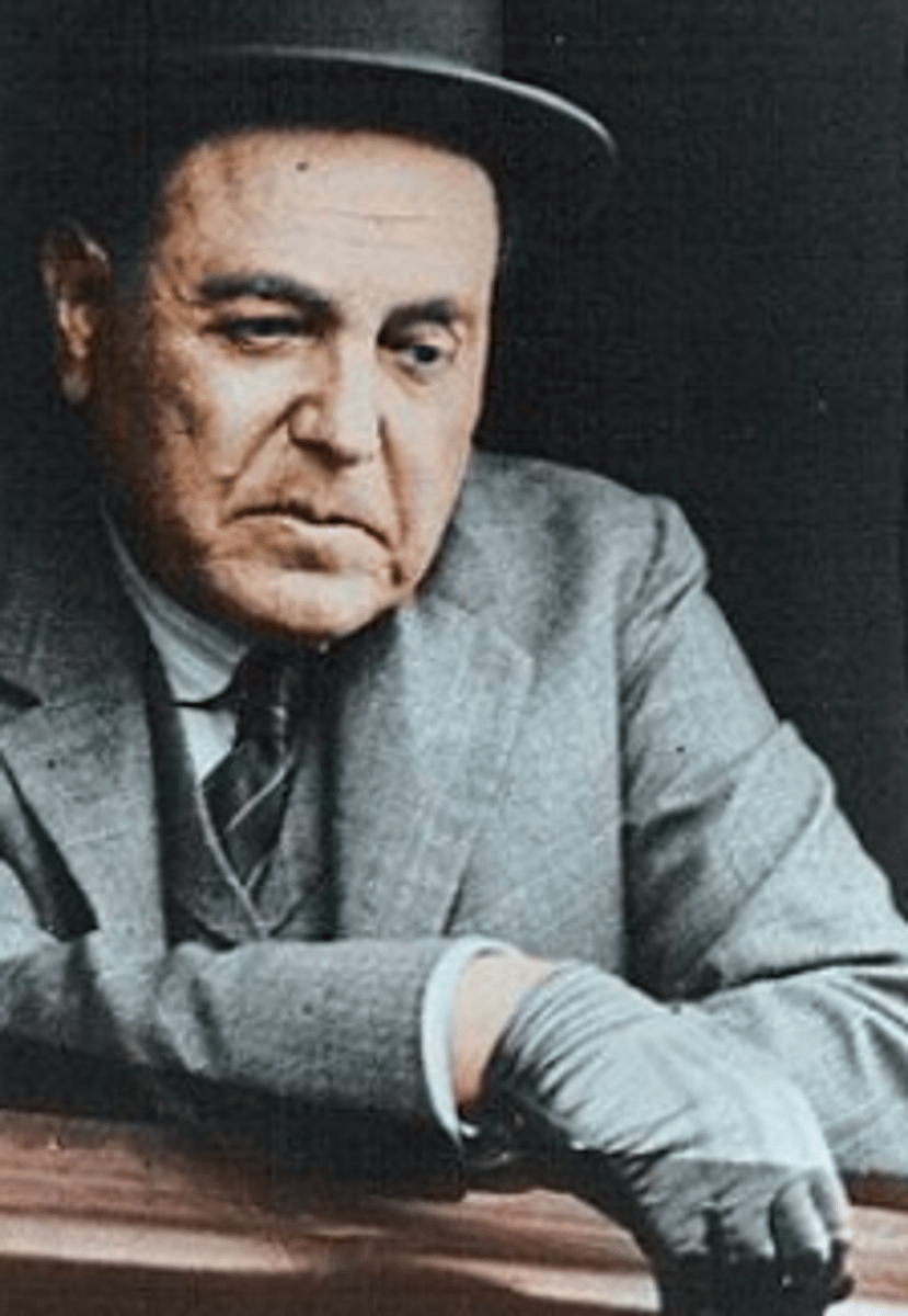 <p>el presidente durante la etapa radical (1916-30).</p>