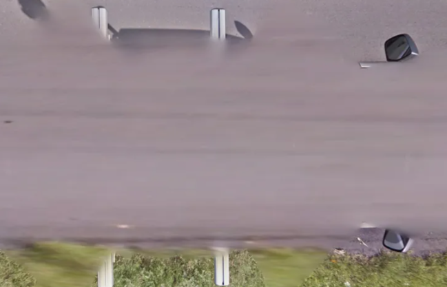 <p>Roof rack + Side mirrors</p>