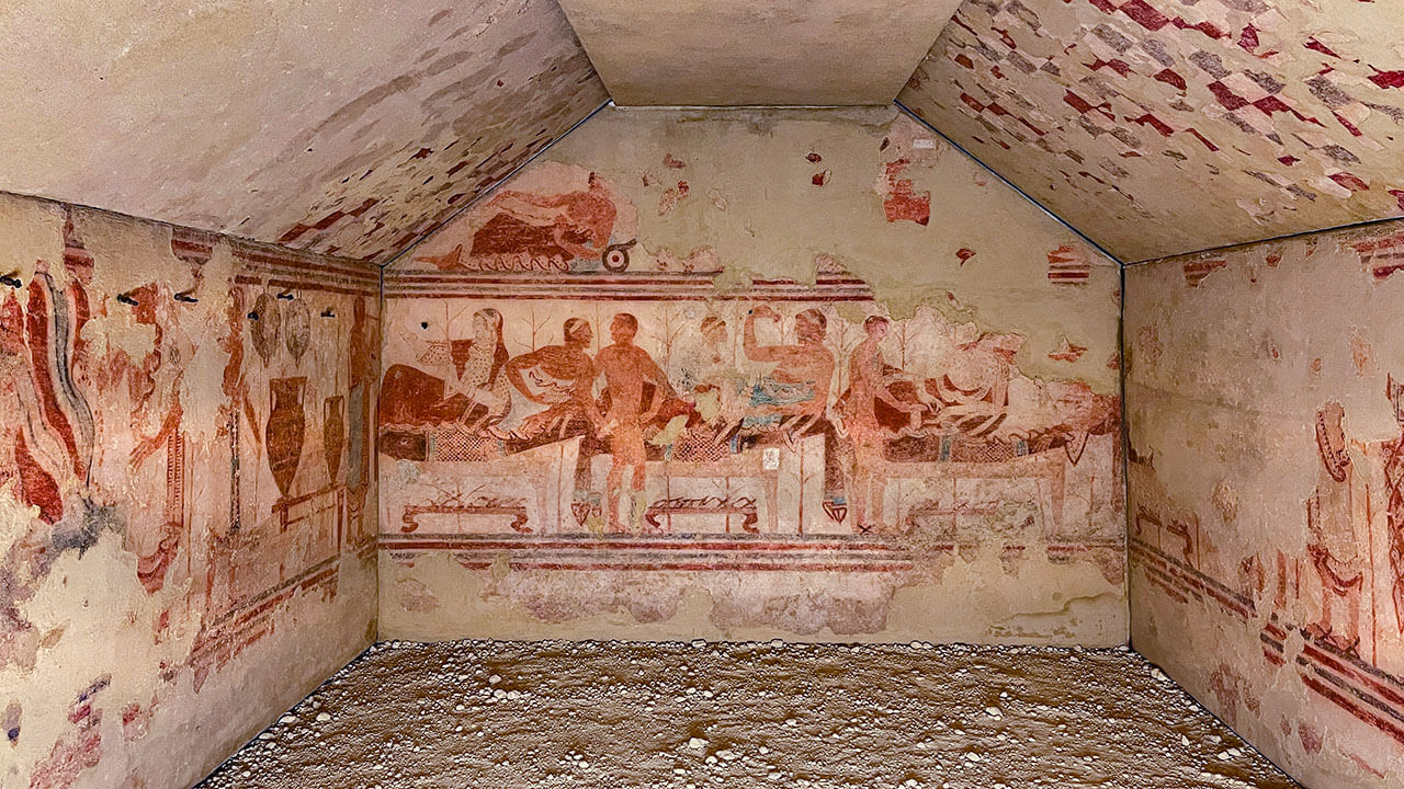 <p>Tomb of the Triclinium</p>