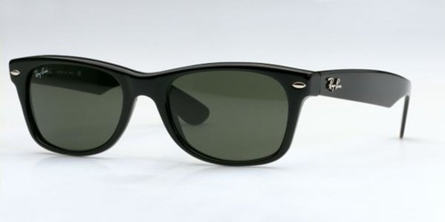 <p>sunglasses</p>