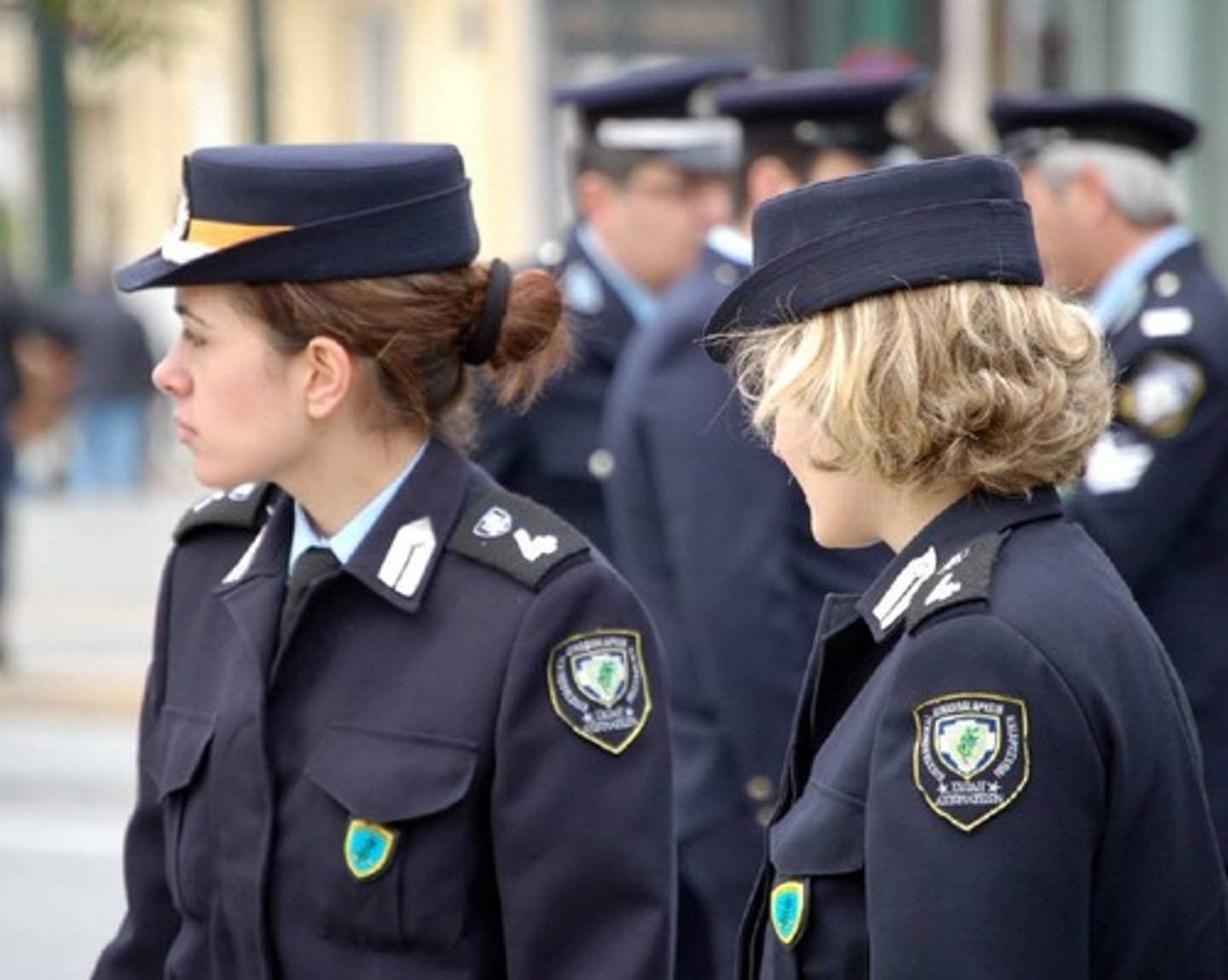 <p>el uniforme</p>