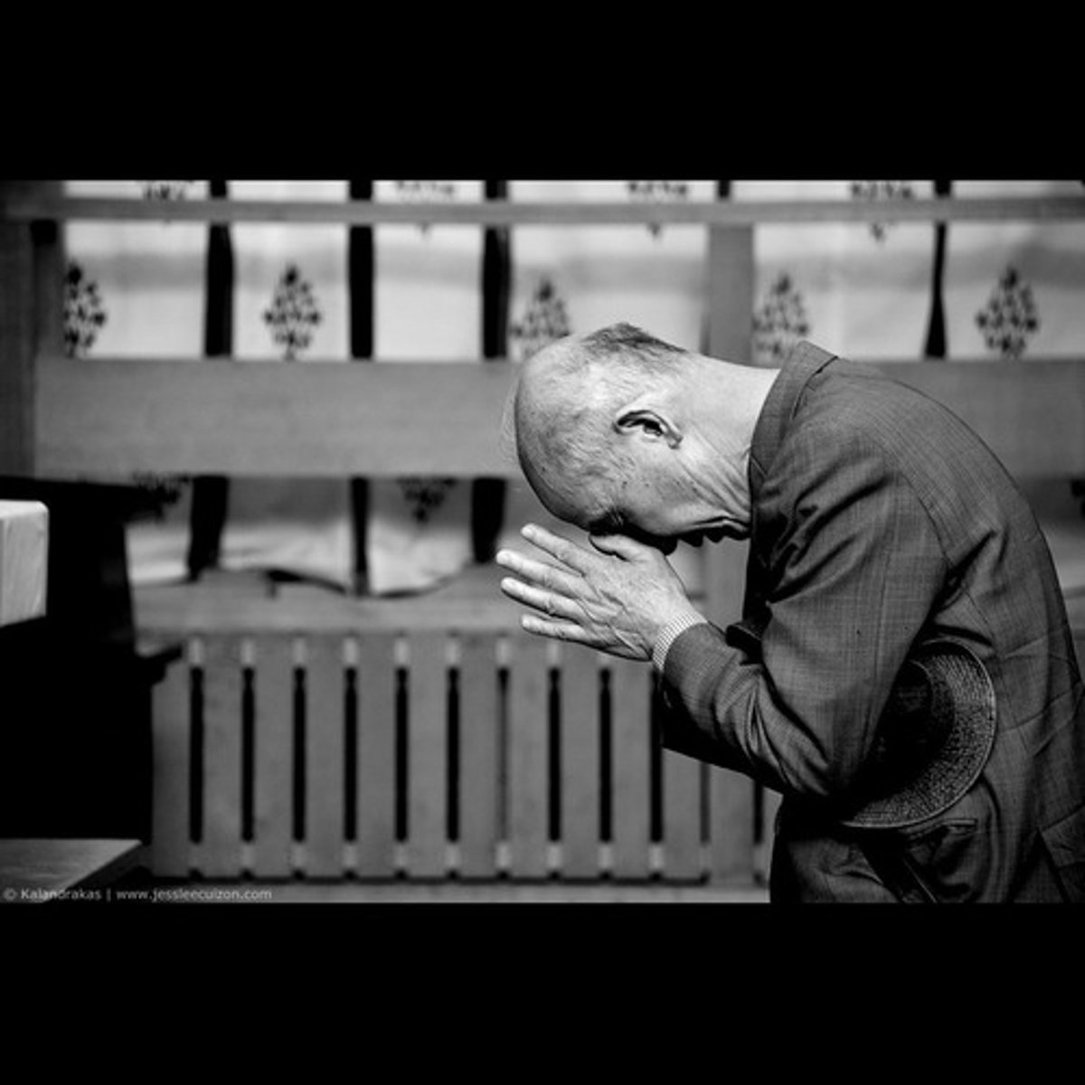 <p>prayed</p>