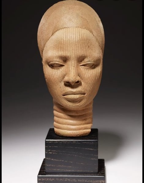 <p>12th - 14th Century<br>Nigeria</p>