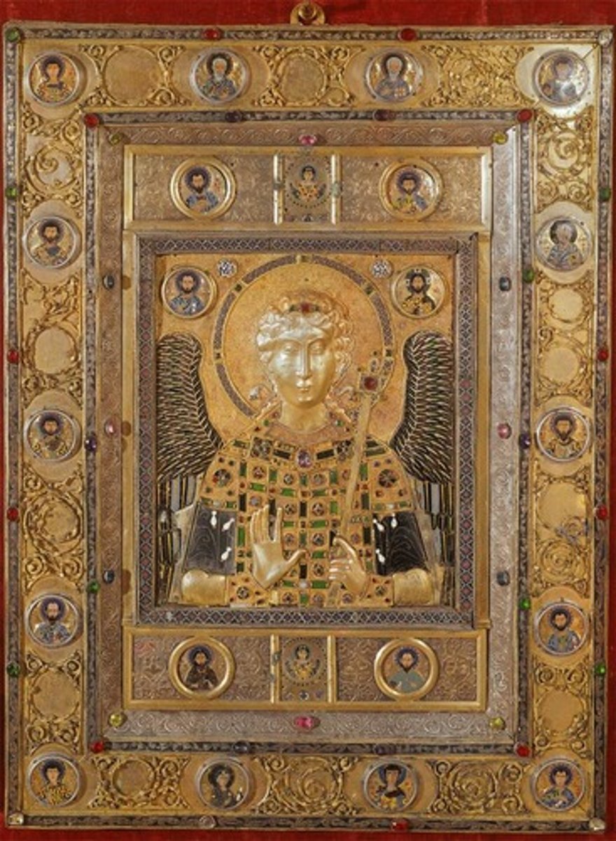 <p>A decorative technique in which thin metal strips create compartments that are filled with powdered enamel and then fired so the enamel melts and fuses into colorful compartmentalized designs.</p>