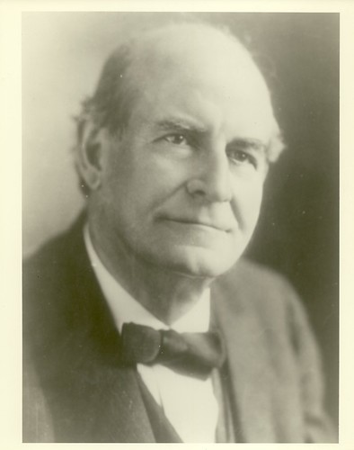 United States lawyer and politician (ran for President) who advocated free silver and prosecuted John Scopes (1925) for teaching evolution in a Tennessee high school