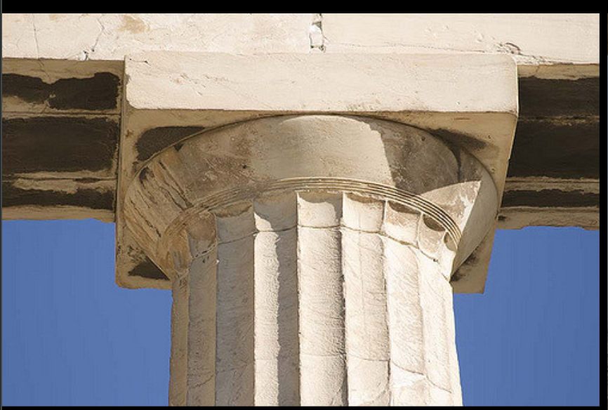 <p>One of the classical orders of columns, known for its simplicity.</p>