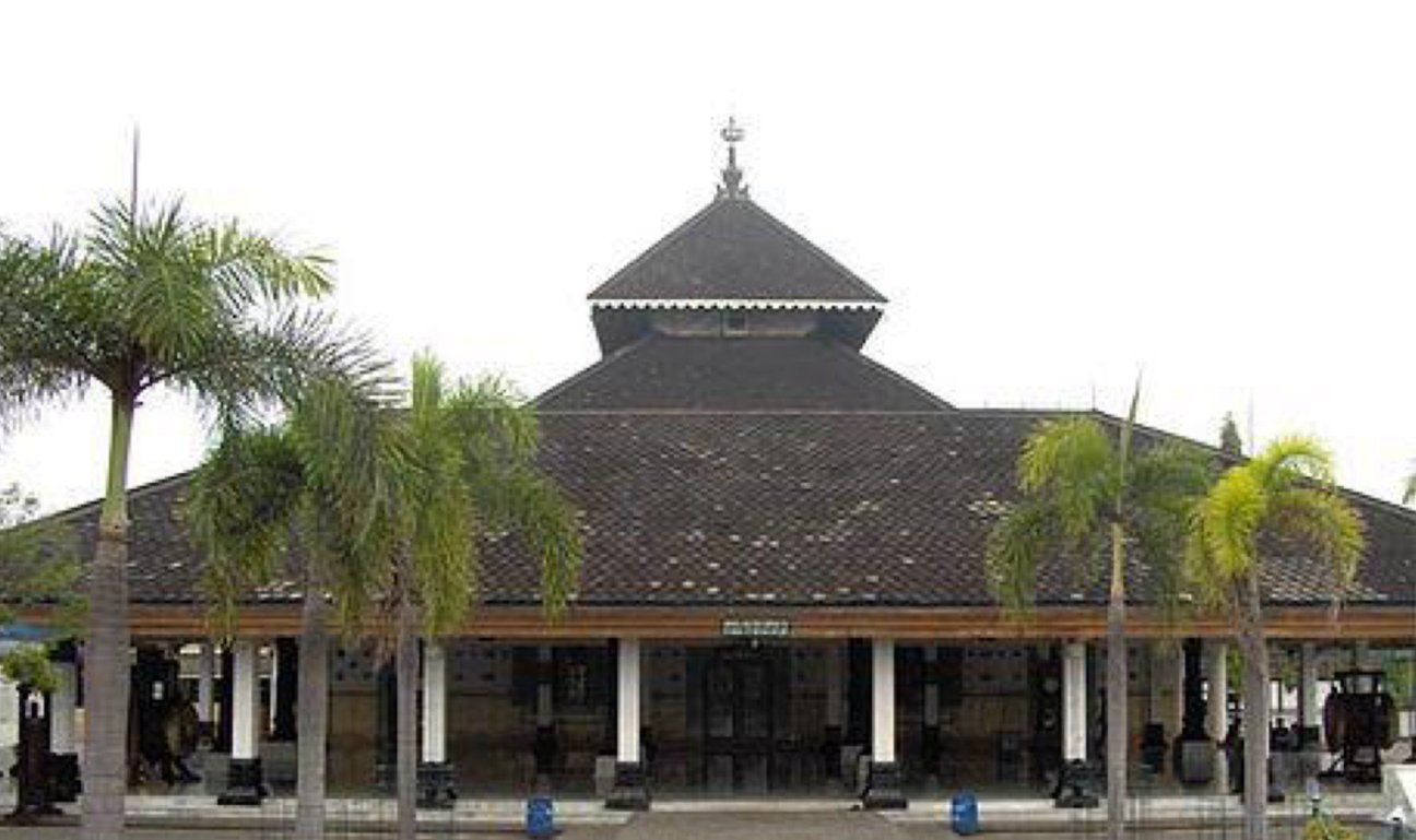 <ul><li><p><span>Prototype for the various mosques built throughout Malaysia during the Majapahit empire in Java</span></p></li><li><p><span>Built in 1480</span></p></li></ul><p></p>