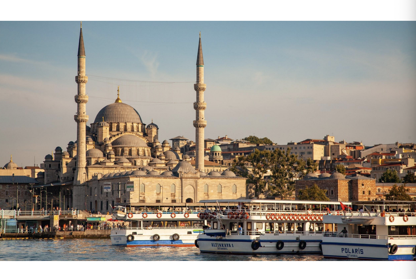 <p>Mimar Sinan, Rüstem Pasha Mosque, Istanbul, Turkey</p>