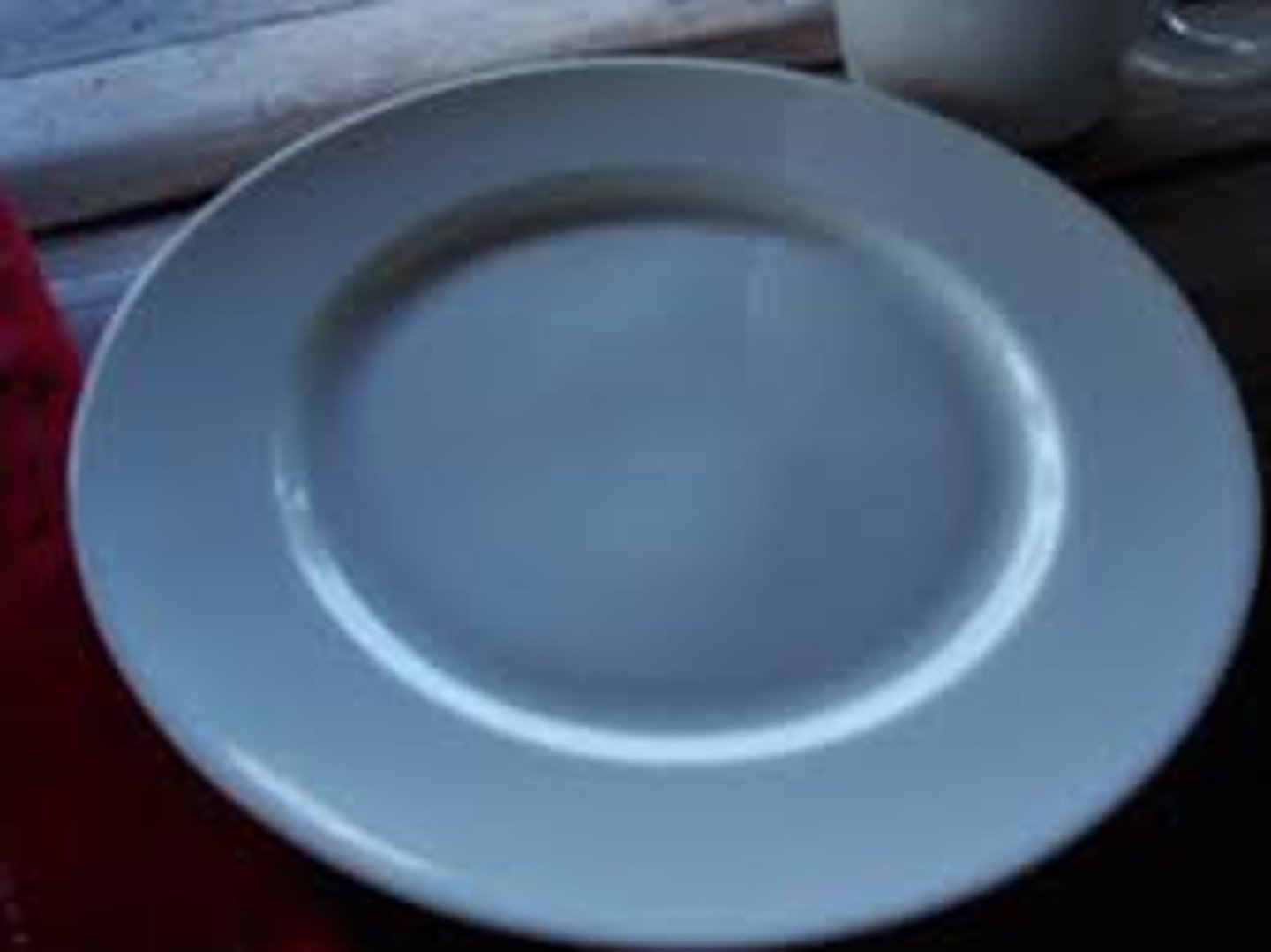 <p>plate</p>