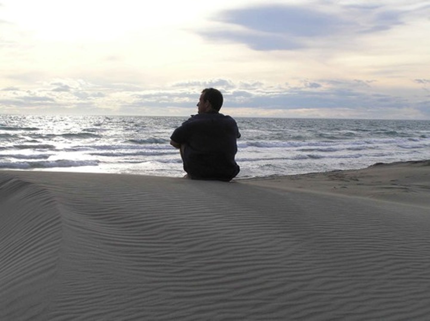 <p>aloneness, seclusion</p>